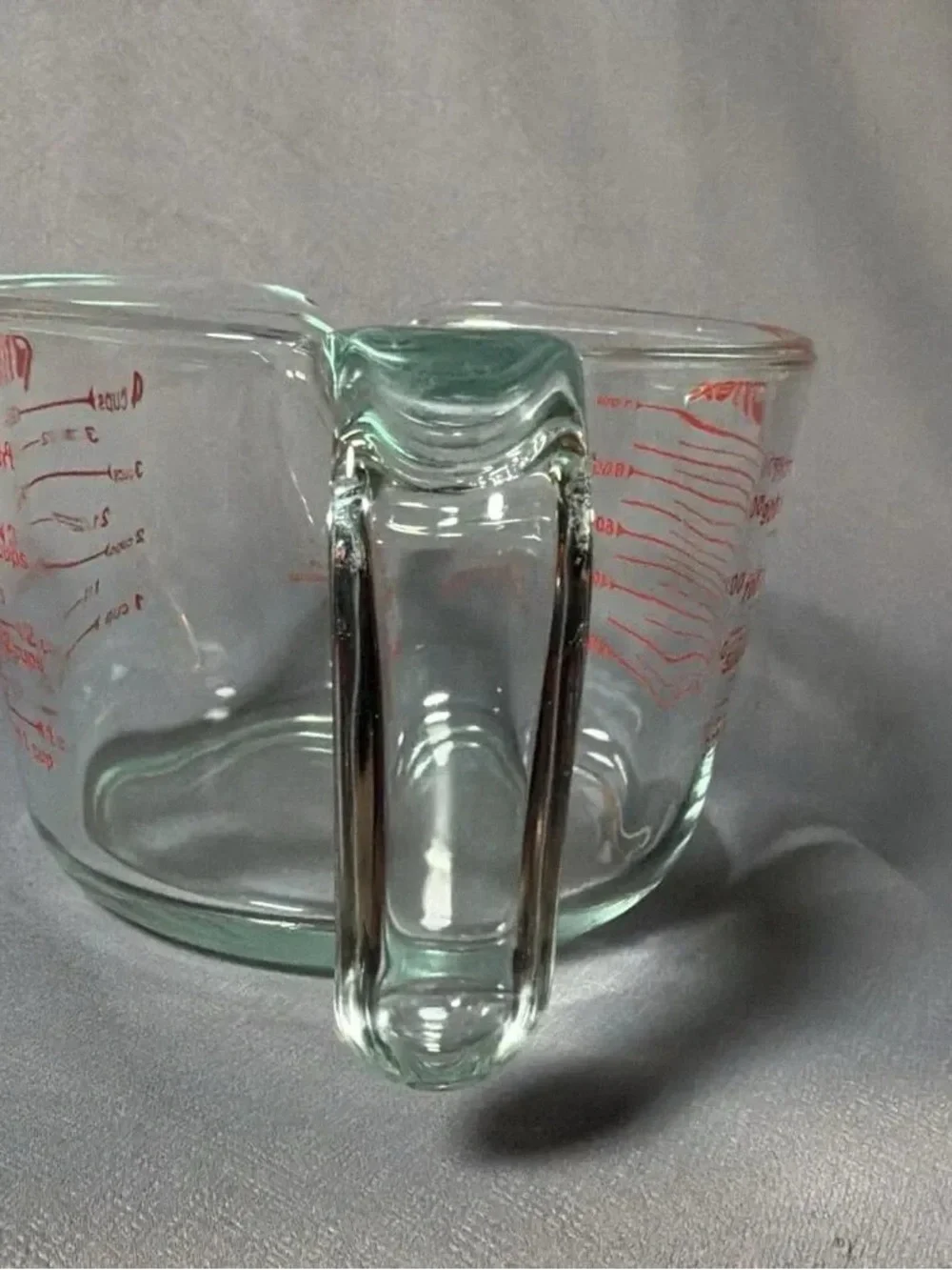 Pyrex Clear Glass Measuring Bowl with Red Graduations - 32 oz